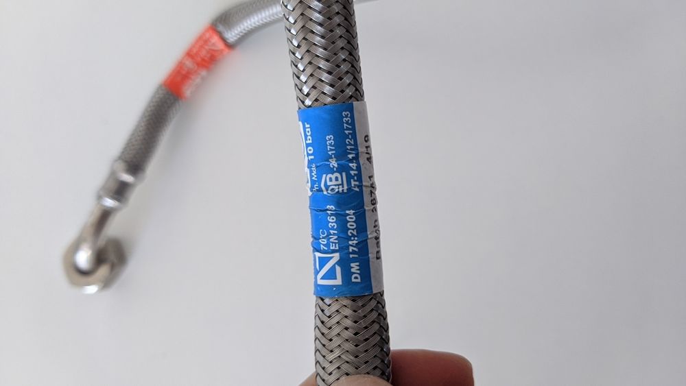 Bichas em Inox para WC ou Cozinha