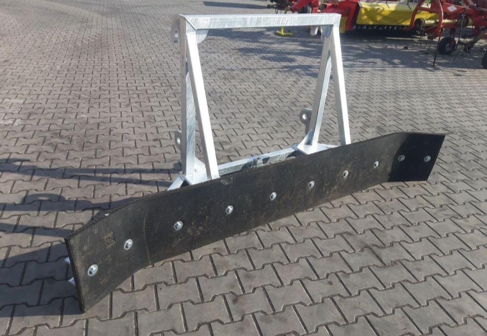 Zgarniak łyżka jcb q-fit zgarniacz obornika śniegu zboża błota