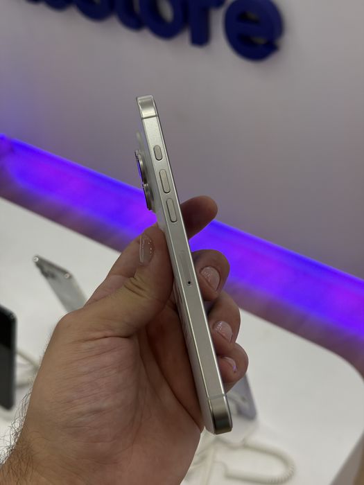 iPhone 16 Pro Max *GARANTIA*