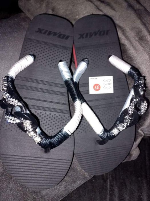 Lote 20 pares 60€ pra despachar