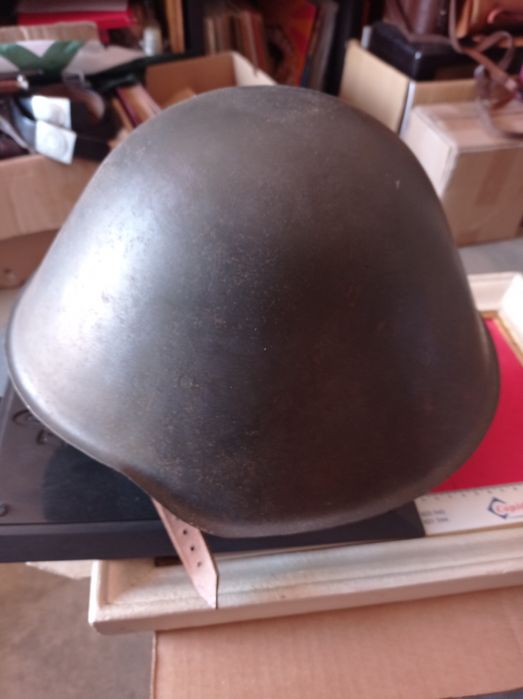 Capacete da RDA leste