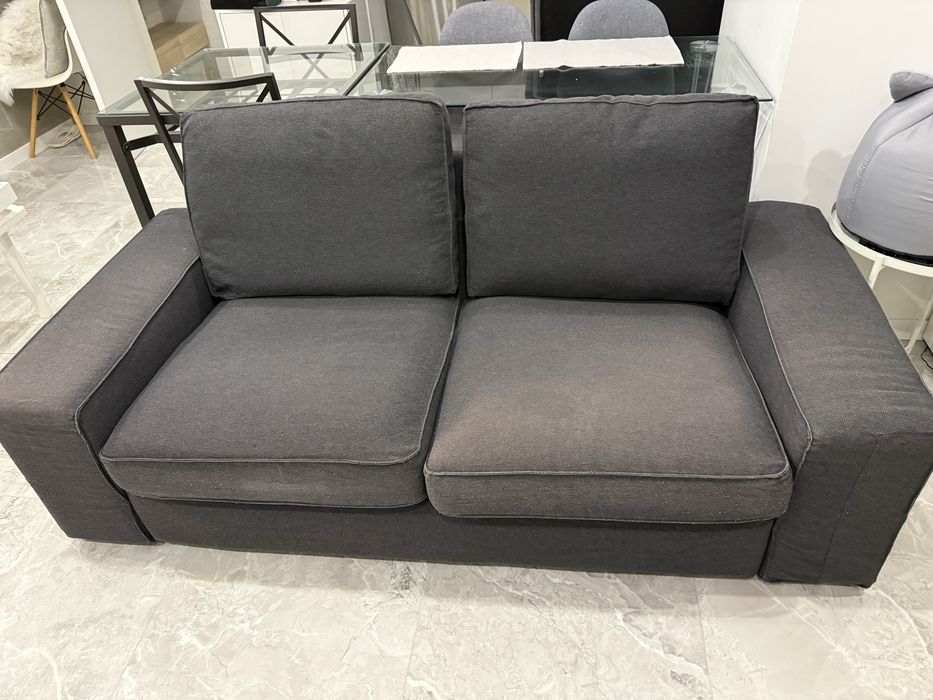 Sofa Kivik IKEA 2 lugares