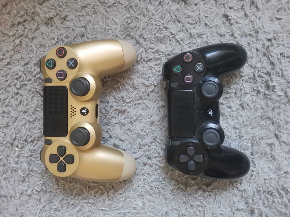 PS4 PRO + 4 Kontrolery
