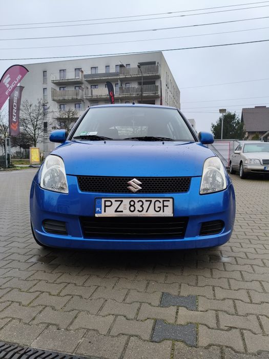 Suzuki Swift 1.3 benzyna  5 drzwi ekonomiczny klimatyzacja