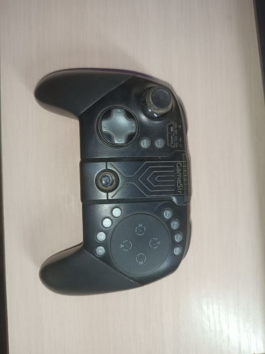 Беспроводной блютуз геймпад GameSir G5