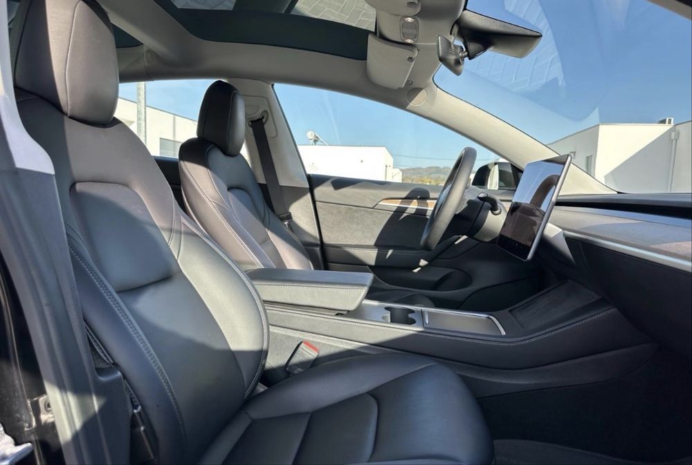 Tesla Model 3 Long Range Dual Motor Premium