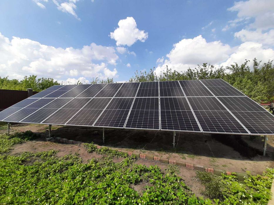 Сонячні панелі. Монтаж та підключення сонячних електростанцій.