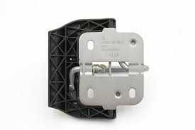 Скоба ригель замок петля захват крюк капота Тигуан Tiguan 16- рігель