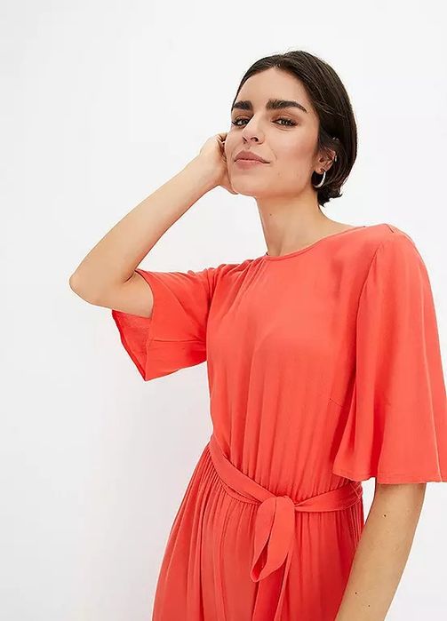 B.P.C kombinezon 7/8 krepowany czerwony 42.