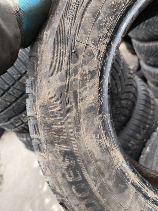 235/65R17 Bridgestone зимовий комплект