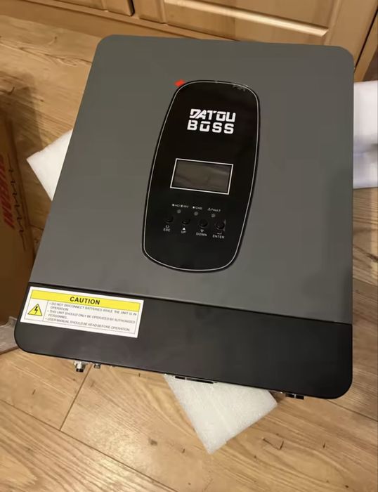Гібридний інвертор DatouBoss 3 кВт 24В чиста синусоїда MPPT, Wi-Fi