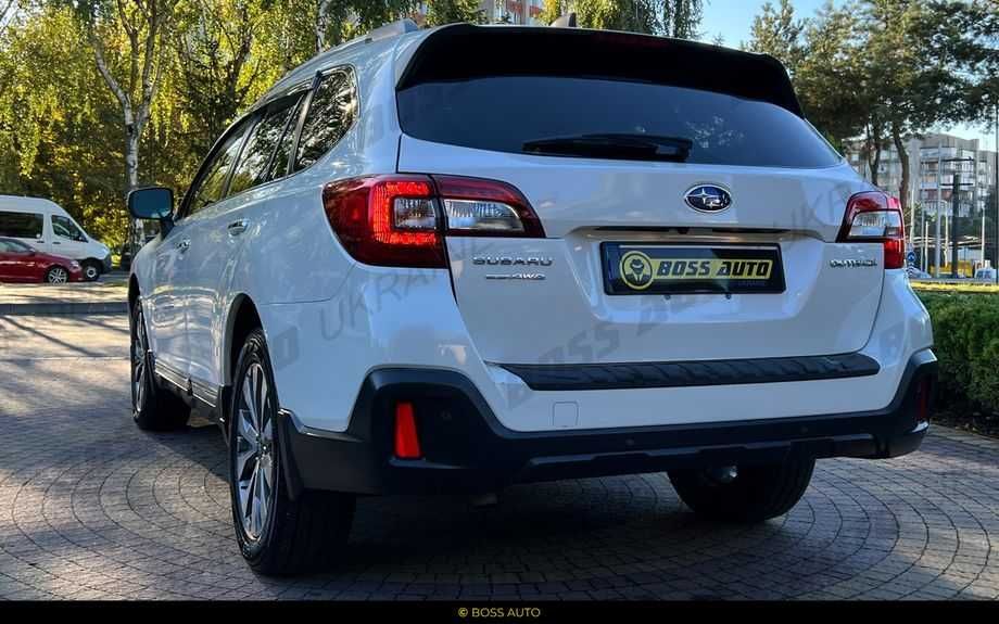 Subaru Outback 2018 2.5L в комплектації Touring (максимальна)