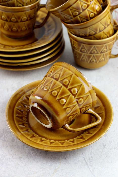 Zestaw ceramicznych filiżanek Ira Chodzież porcelit ceramika prl