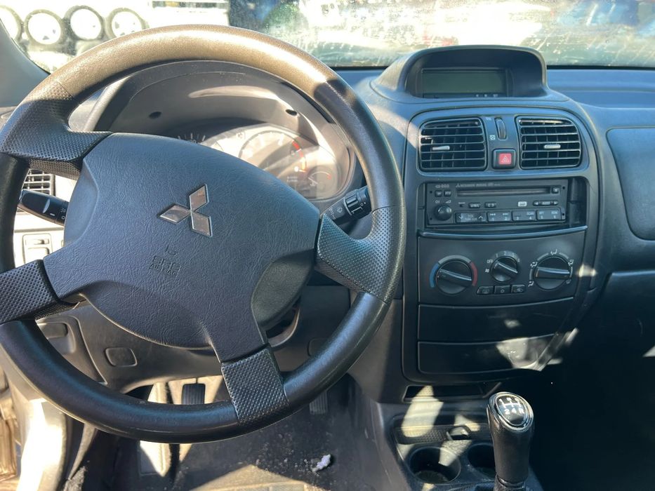 Para peças MITSUBISHI Space Star Combi (DG_A)