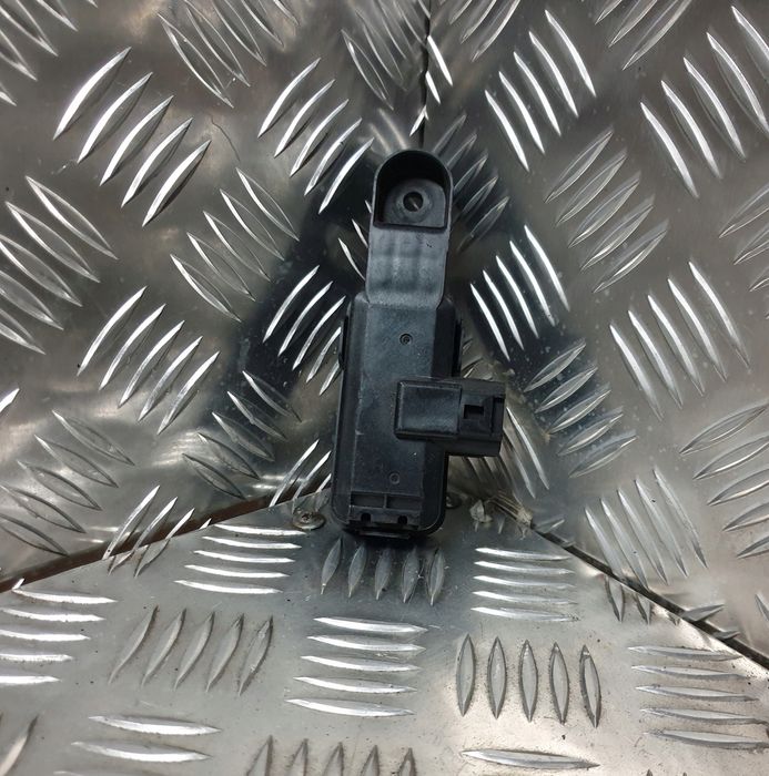 czujnik sensor dymu zadymienia lexus is gs rx