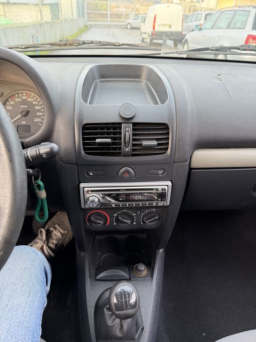 Renault clio 1.5dci van