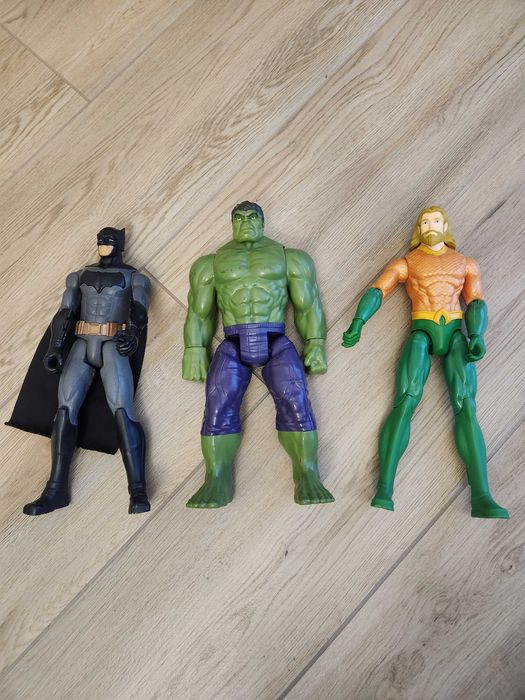 Figurki Marvel batman hulk aquaman duże ruchome ręce i nogi