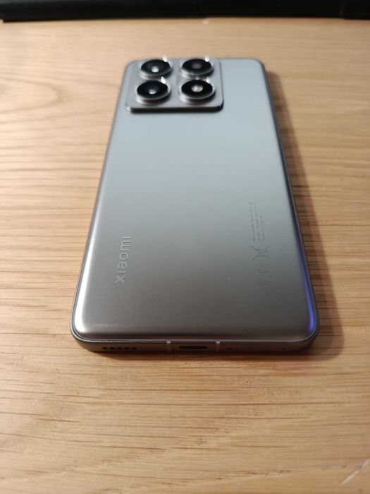Xiaomi 14T Pro (como novo)