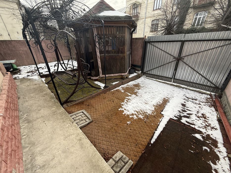 Оренда півособняка центр Івано-Франківська