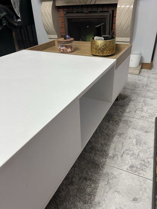 Mesa de centro  c arrumaçao