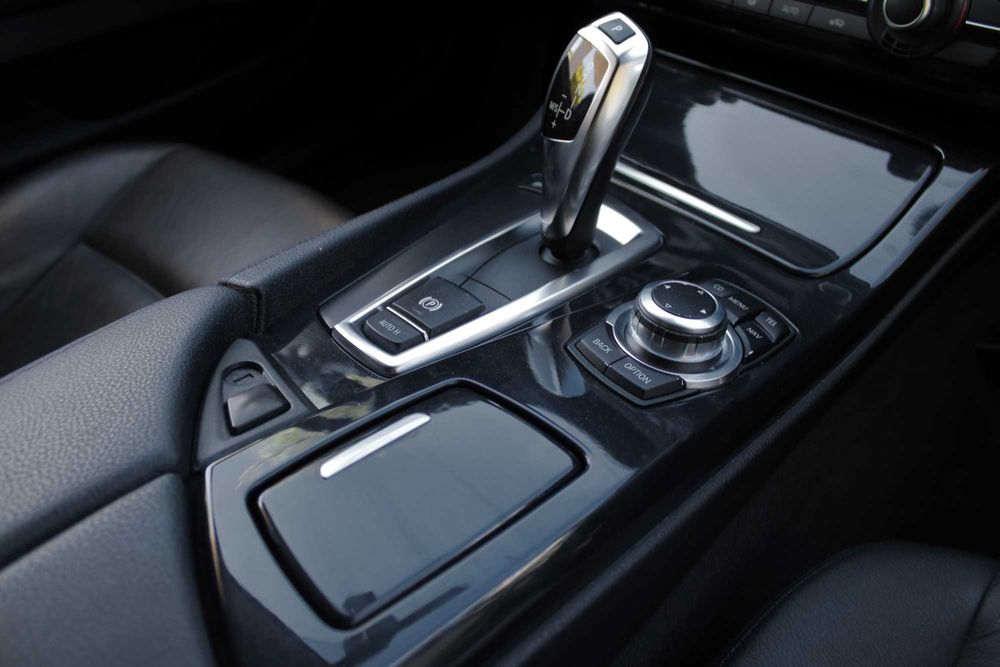 BMW 520D Touring Auto 2.0 184CV (234€/mês)