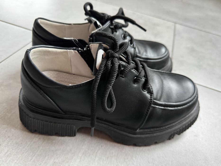 Туфлі дівчачі на грубій підошві 22 см устілка