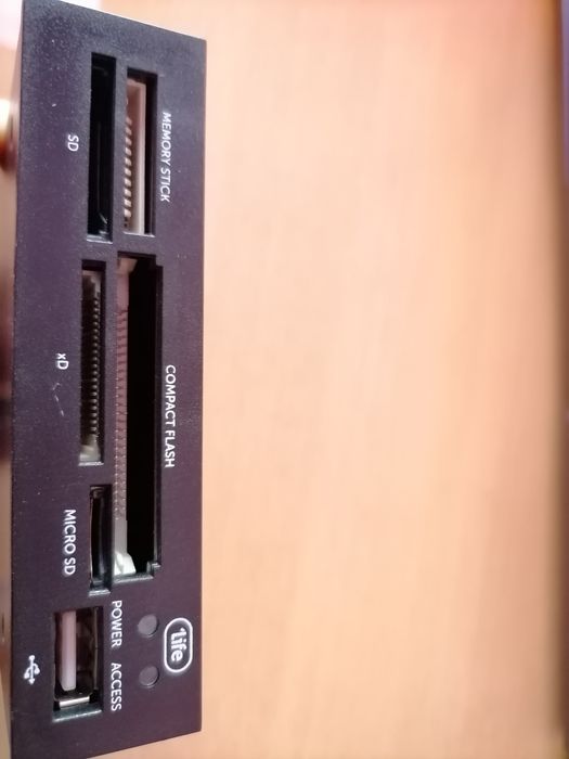 Onelife PC Card Reader64309995058817120