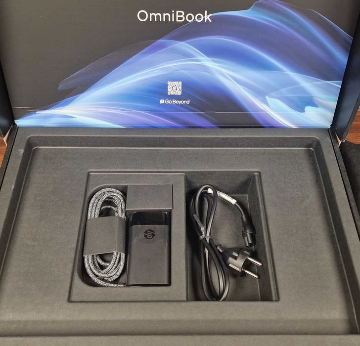 LAPTOP HP OmniBook 7, 17,3 cala z dowozem