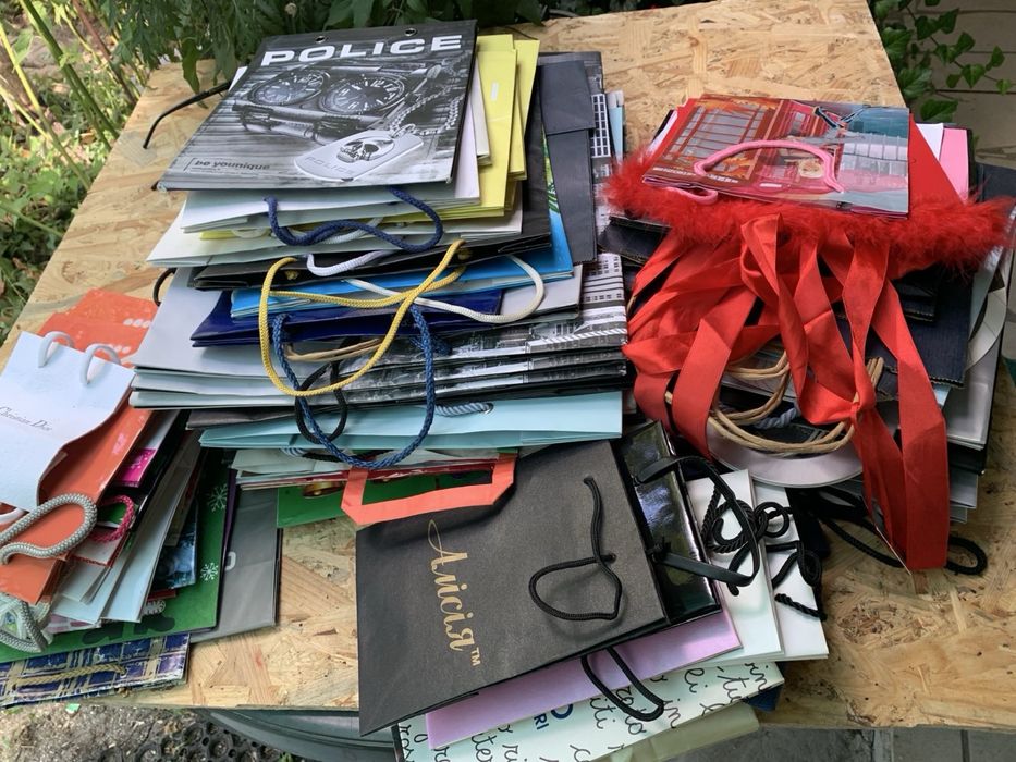 Брендові  пакети