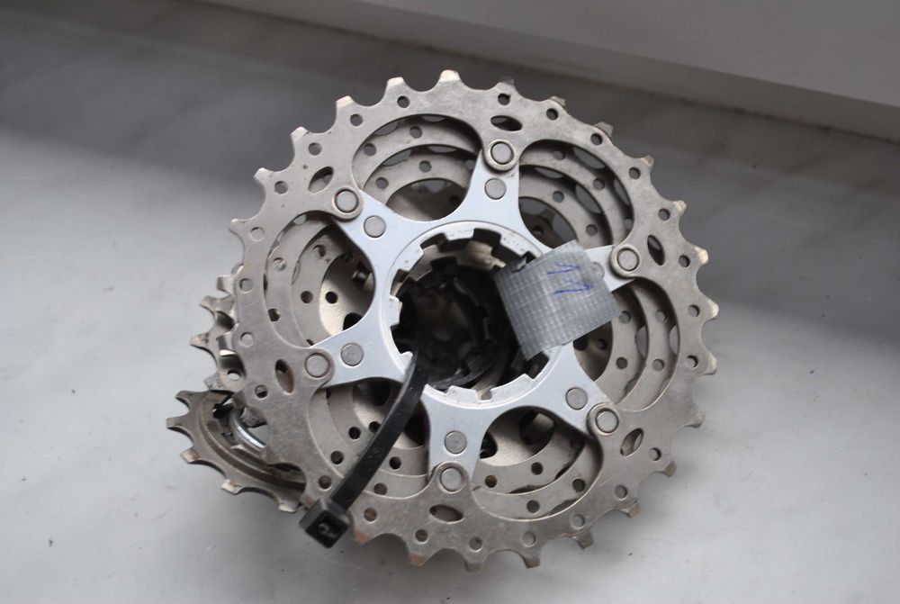 Idealna Kaseta szosowa 105 10s Shimano 13-27T CS 5700 Hyperglide