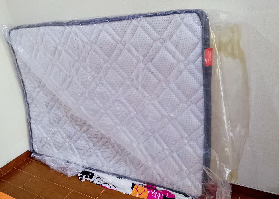 Colchão 185x135 NOVO!