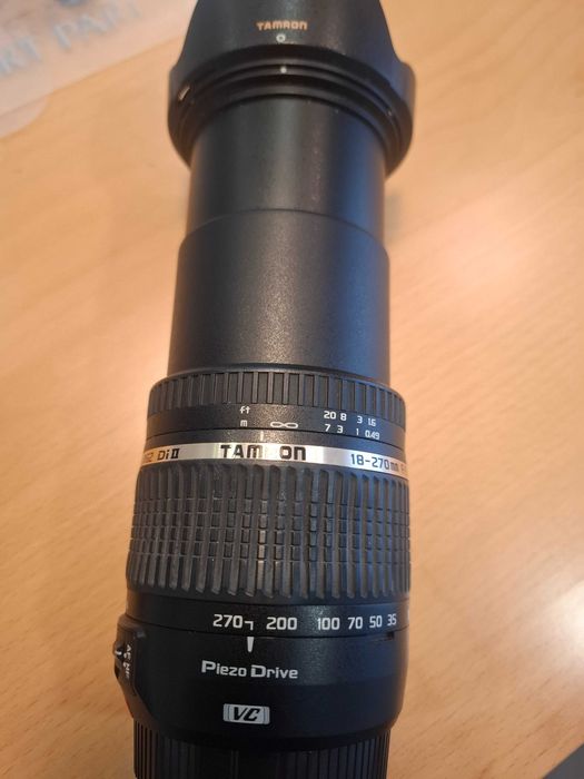 Objectiva Tamron 18-270 mm f/3.5-6.3 Di II VC PZD para canon