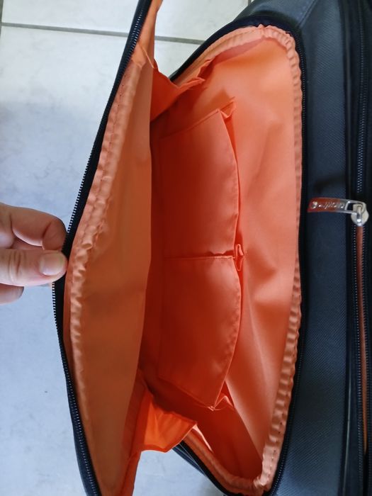 Mala de computador como nova