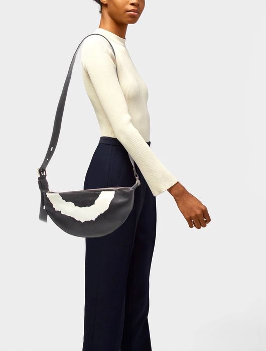 ,,AllSaints" Half Moon__Skórzana czarna torebka łaty z UK