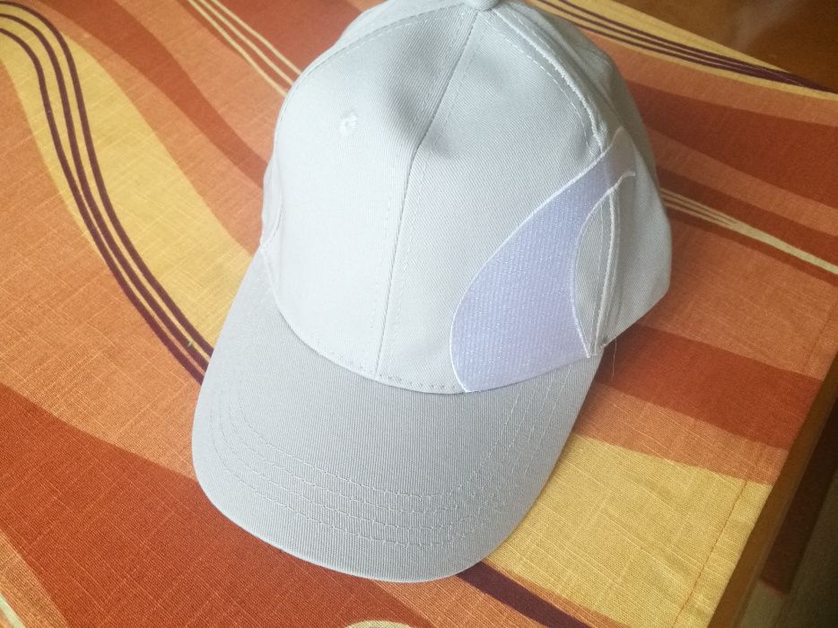Czapka z daszkiem Luna