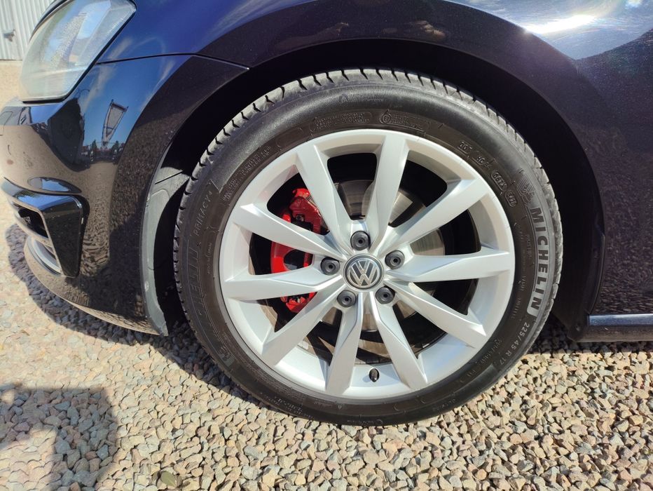 VW Golf   Bezwypadkowy przebieg 132ooo km Salon Polska