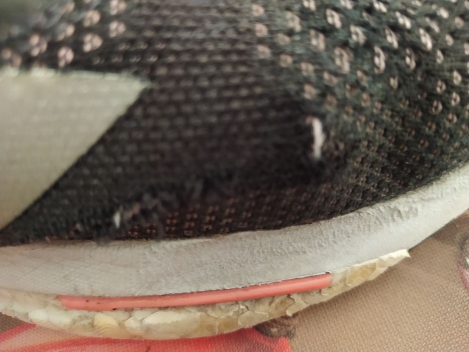 Продам кросівки Adidas, розмір 41.5