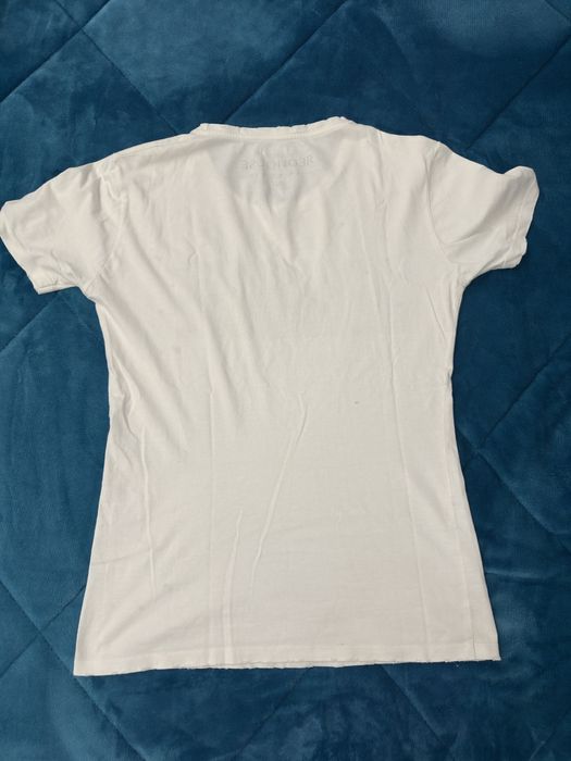 Tshirt Redhouse - como nova