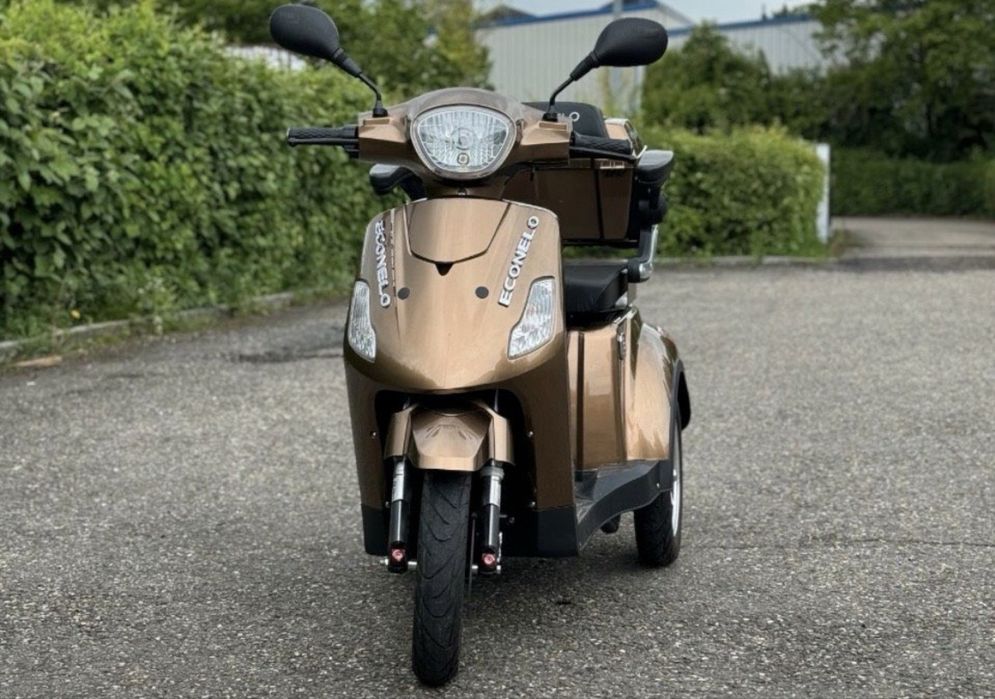 Skuter senior inwalidzki wozek elektryczny econelo life bike shino cze