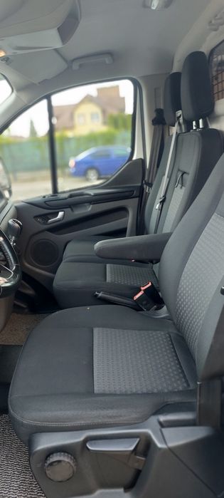 Piękny FORD TRANSIT CUSTOM L2H1 * Ledy Klima Czujniki Niski Przebieg