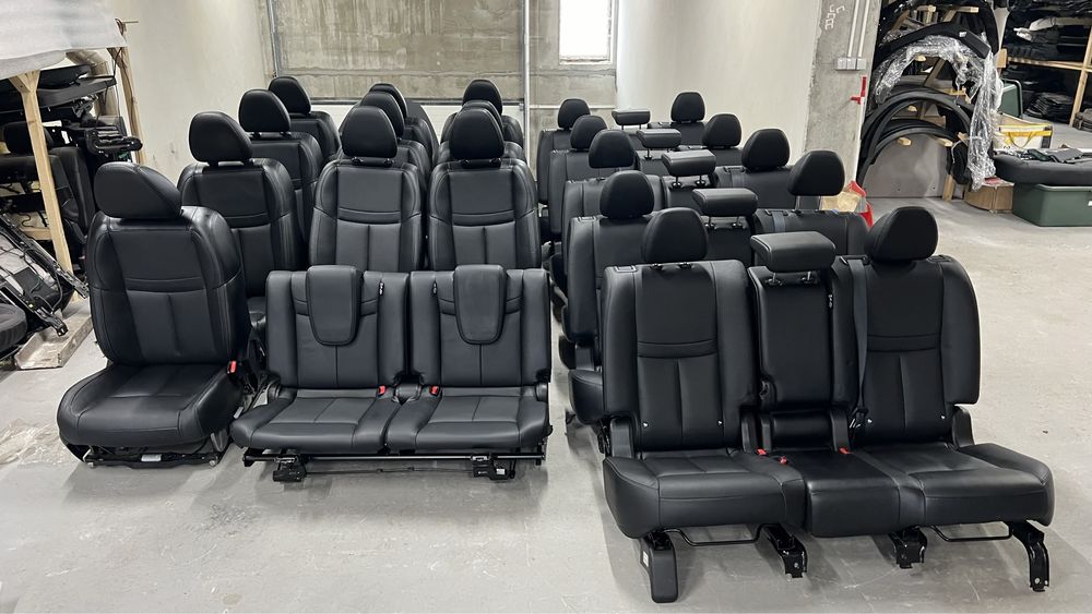 Nissan Rogue 2014-2020 салон,  сидіння шкіряні  Nissan x-trail t32