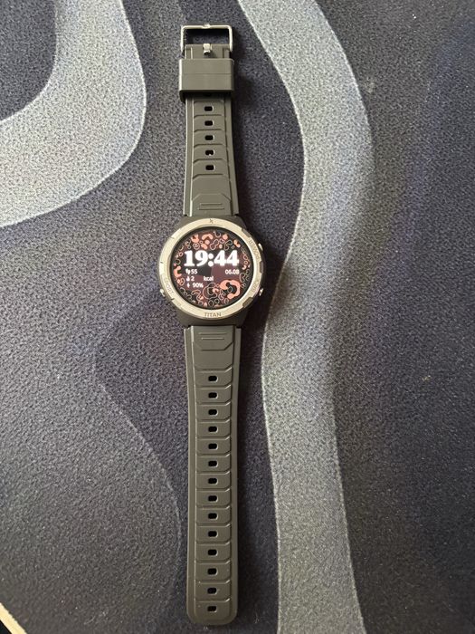 Smartwatch Valkiria Titan