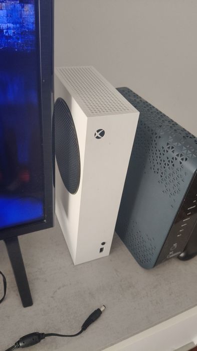 Xbox series s +TV lg