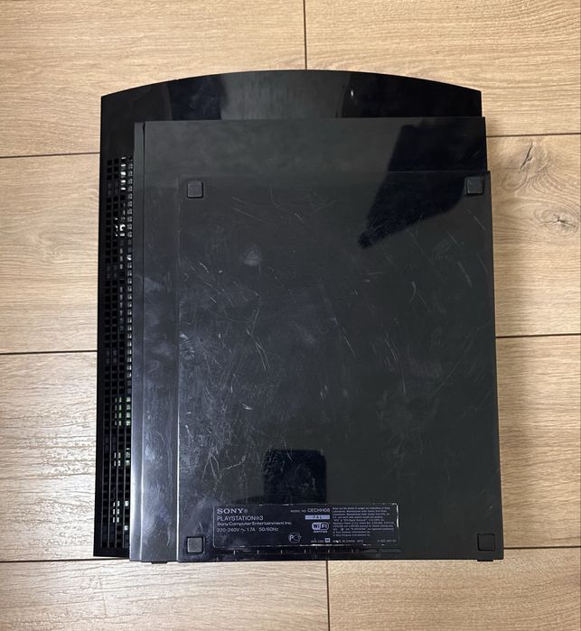 Sony PlayStation 3 Fat  Cechh08 на запчастини!