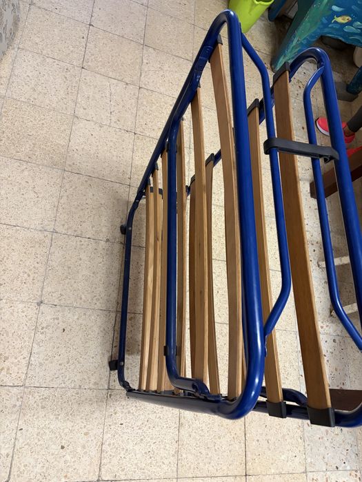 Cama dobrável IKEA
