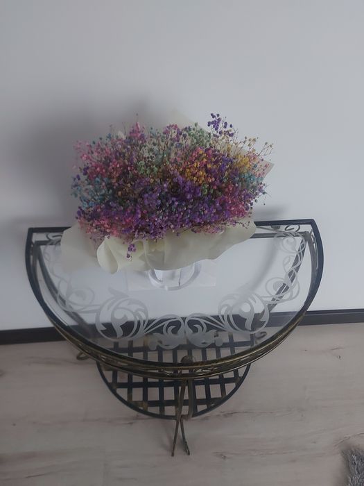 Кований столик з склом