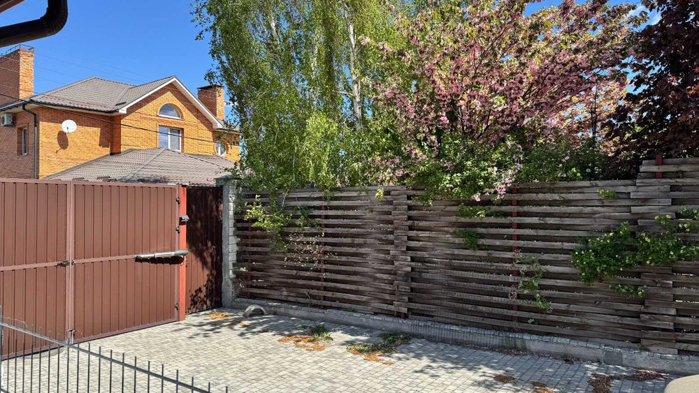Продам квартиру в клубном доме, р-н Ботанического сада, Гагарина