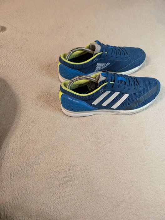 Кросівки Adidas 40 розмір 25, 5-26 см бігові original відмінний стан