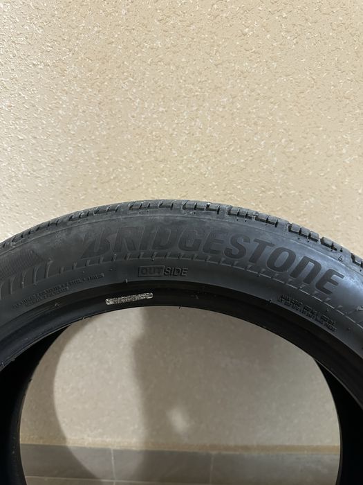 Шини всесезонні Bridgestone