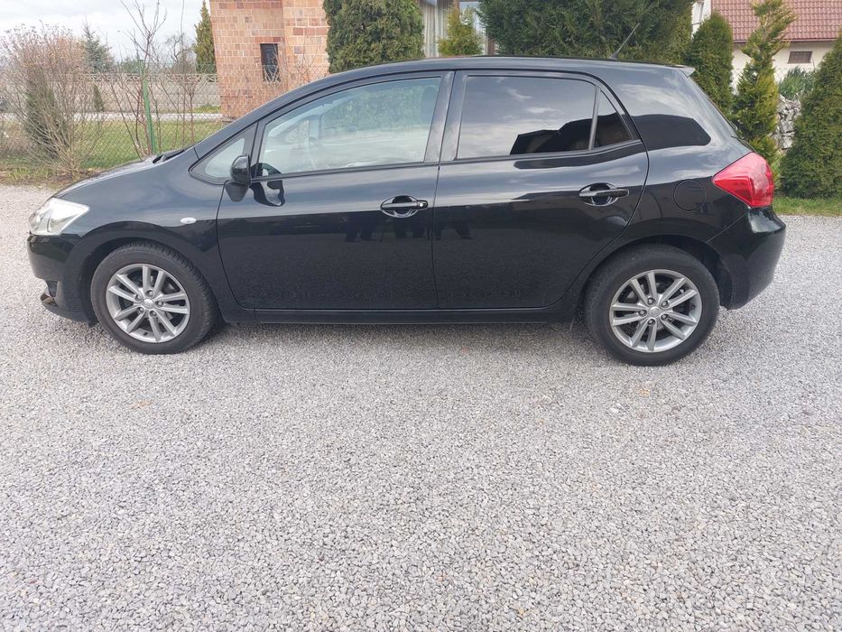 Toyota auris 2009